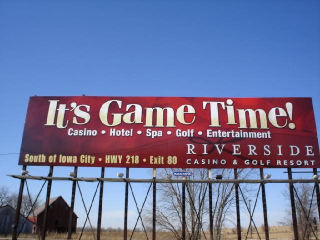 Photo of a billboard in Moscow