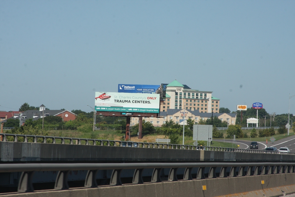 Photo of a billboard in Earth City