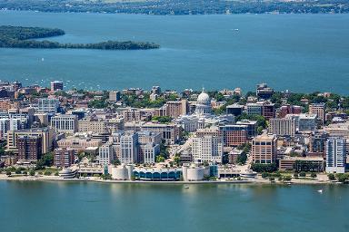 Madison Wisconsin taxi ads