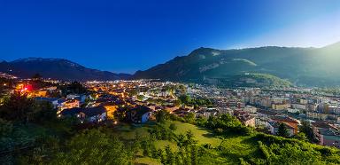 Fremont California taxi ads