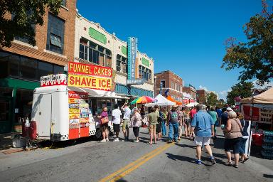 Bristol Tennessee taxi ads