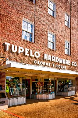 Tupelo Mississippi movie theater ads