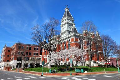 Clarksville Tennessee taxi ads